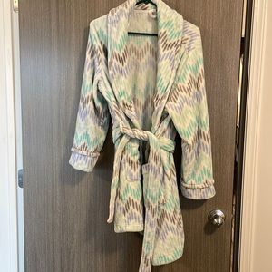 Fuzzy Comfy Bath Robe